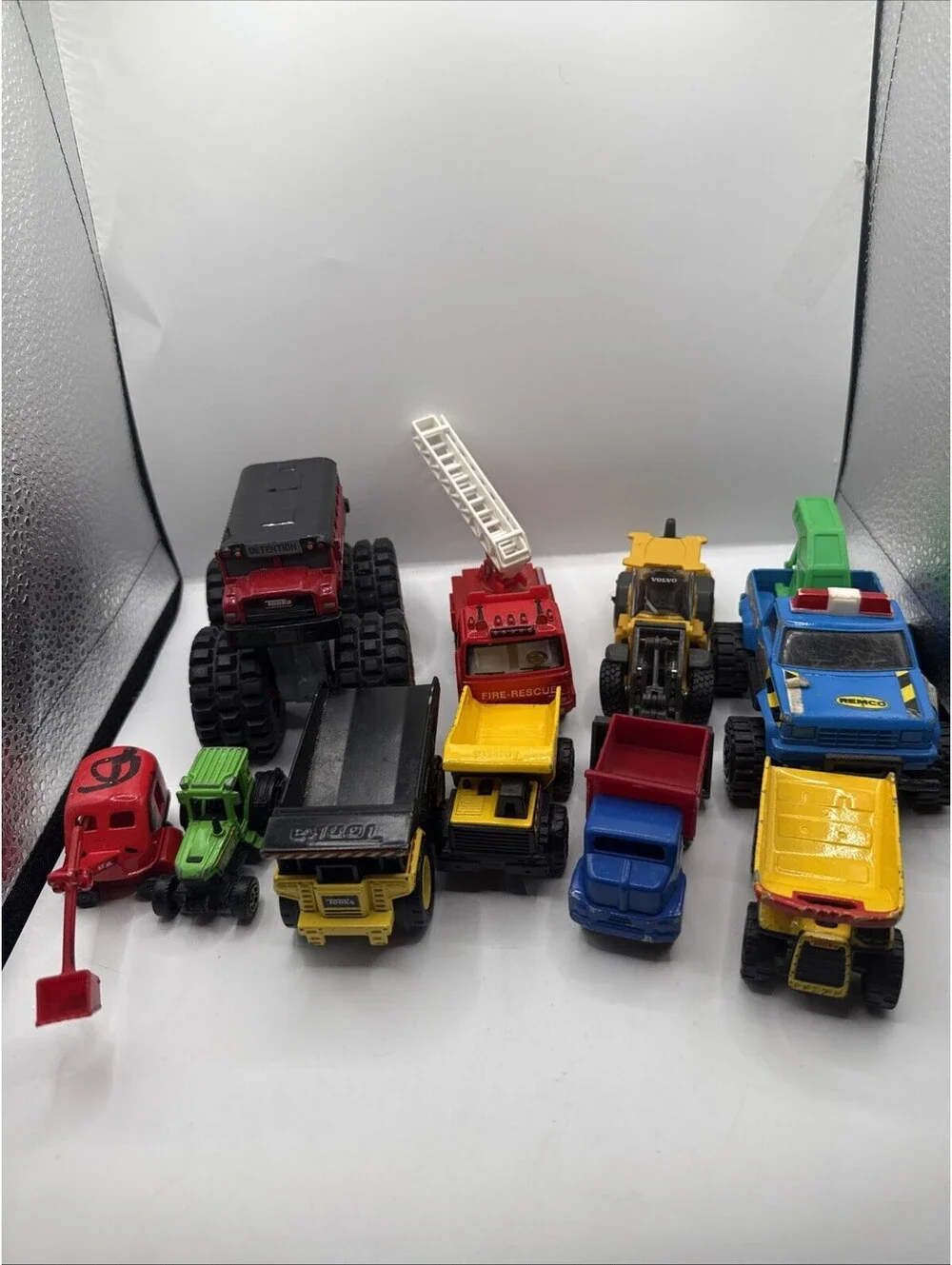 Vintage Tonka Maisto Micro Mini Diecast Truck Lot 1990s Construction Fire Rescue